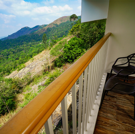 https://homesloc.com/uploads/Staycation-in-Munnar-Safe-Resort-Windale-resort (1)-1747724566.jpg